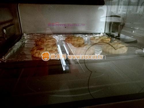 草莓酱夹心编织饼干的做法