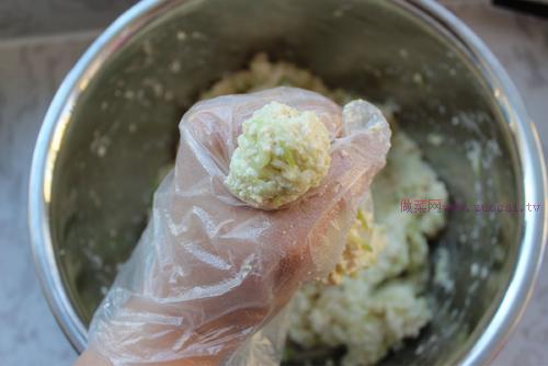 萝卜豆腐丸子的做法