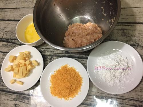 芝心鸡肉丸的做法