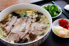 牛羊肉泡馍