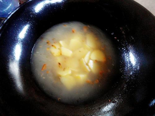 水煮土豆的做法