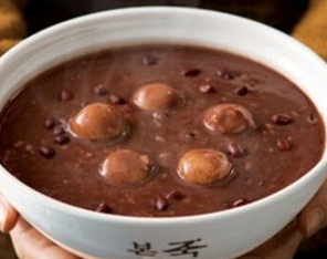 适合冬季的养生红豆粥 红豆粥的做法